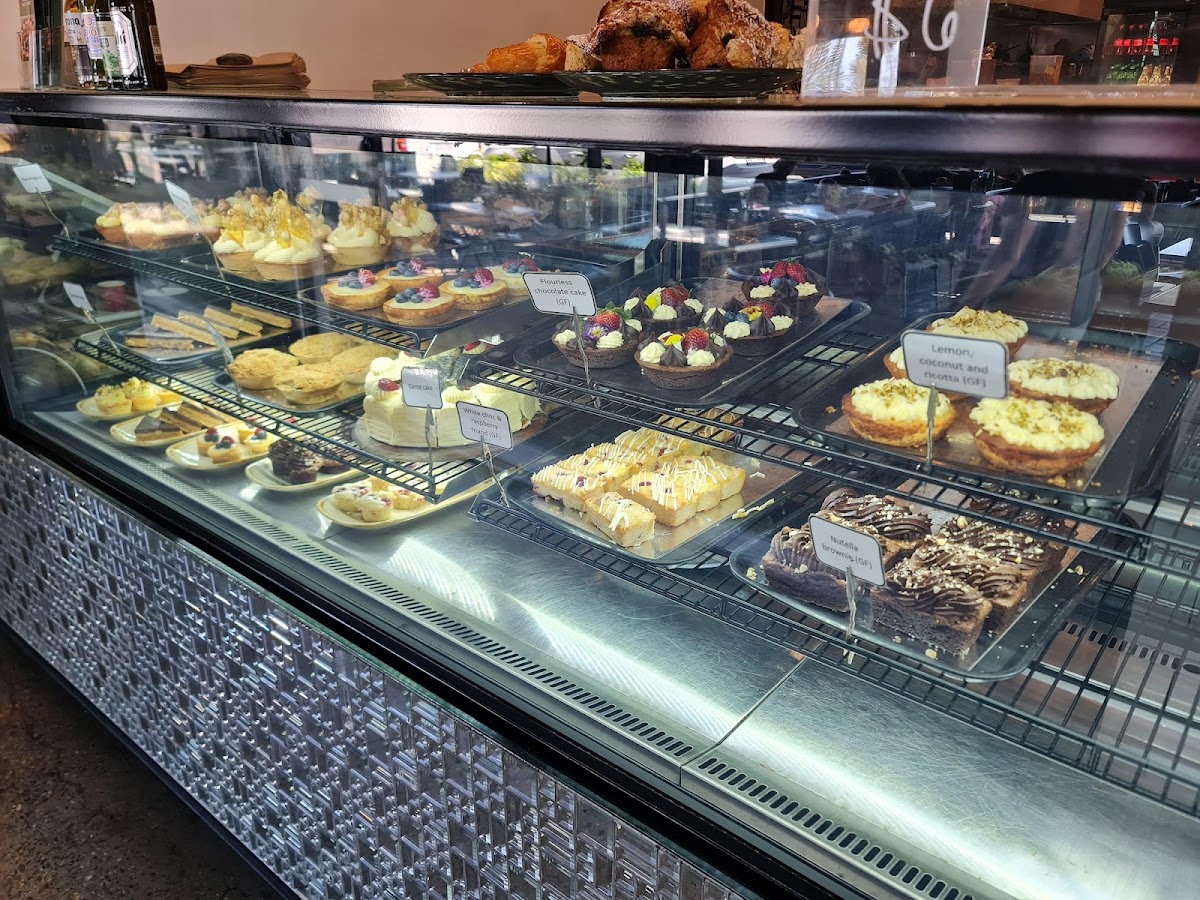 Choux Box Photo 4